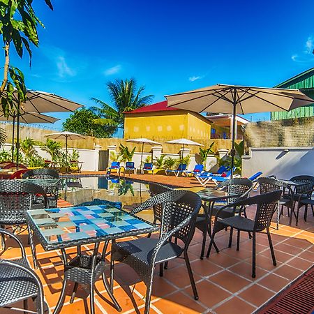 Divers Hotel Sihanoukville Esterno foto