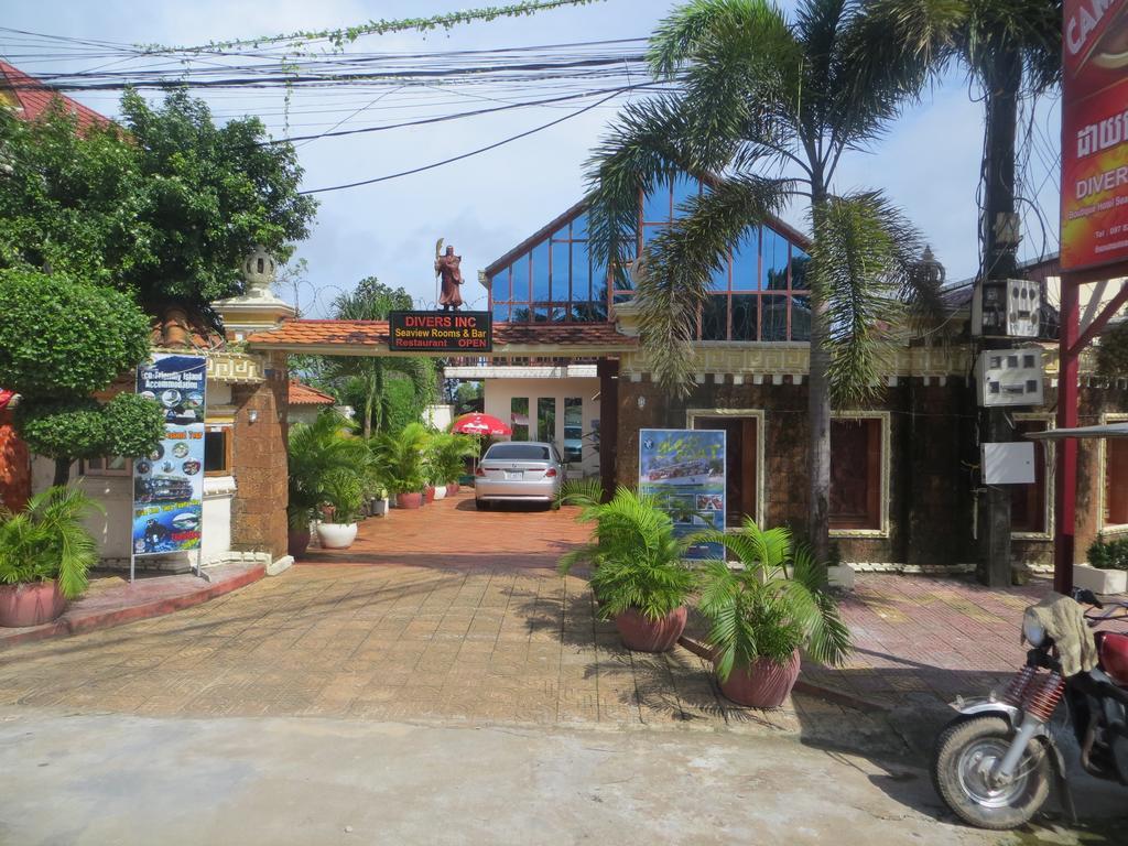 Divers Hotel Sihanoukville Esterno foto