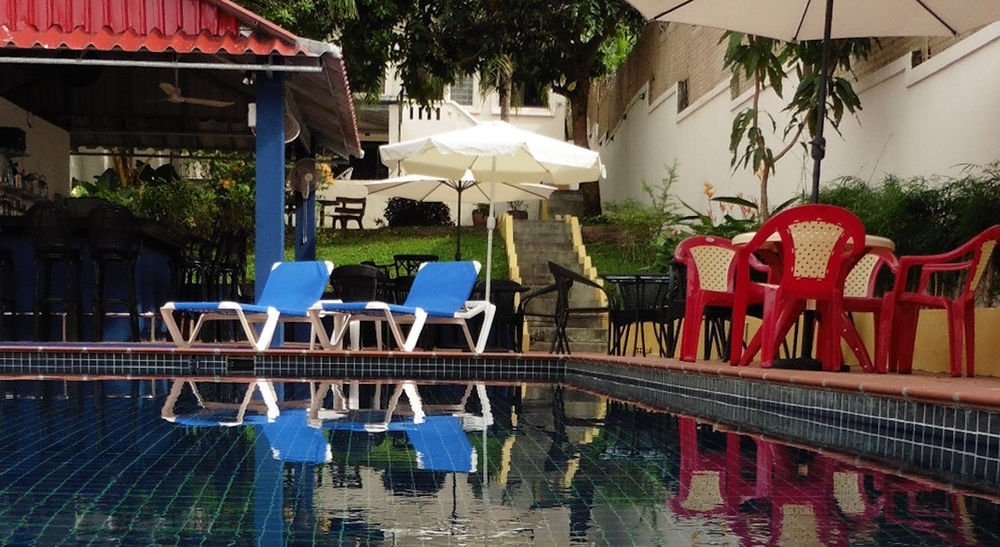 Divers Hotel Sihanoukville Esterno foto