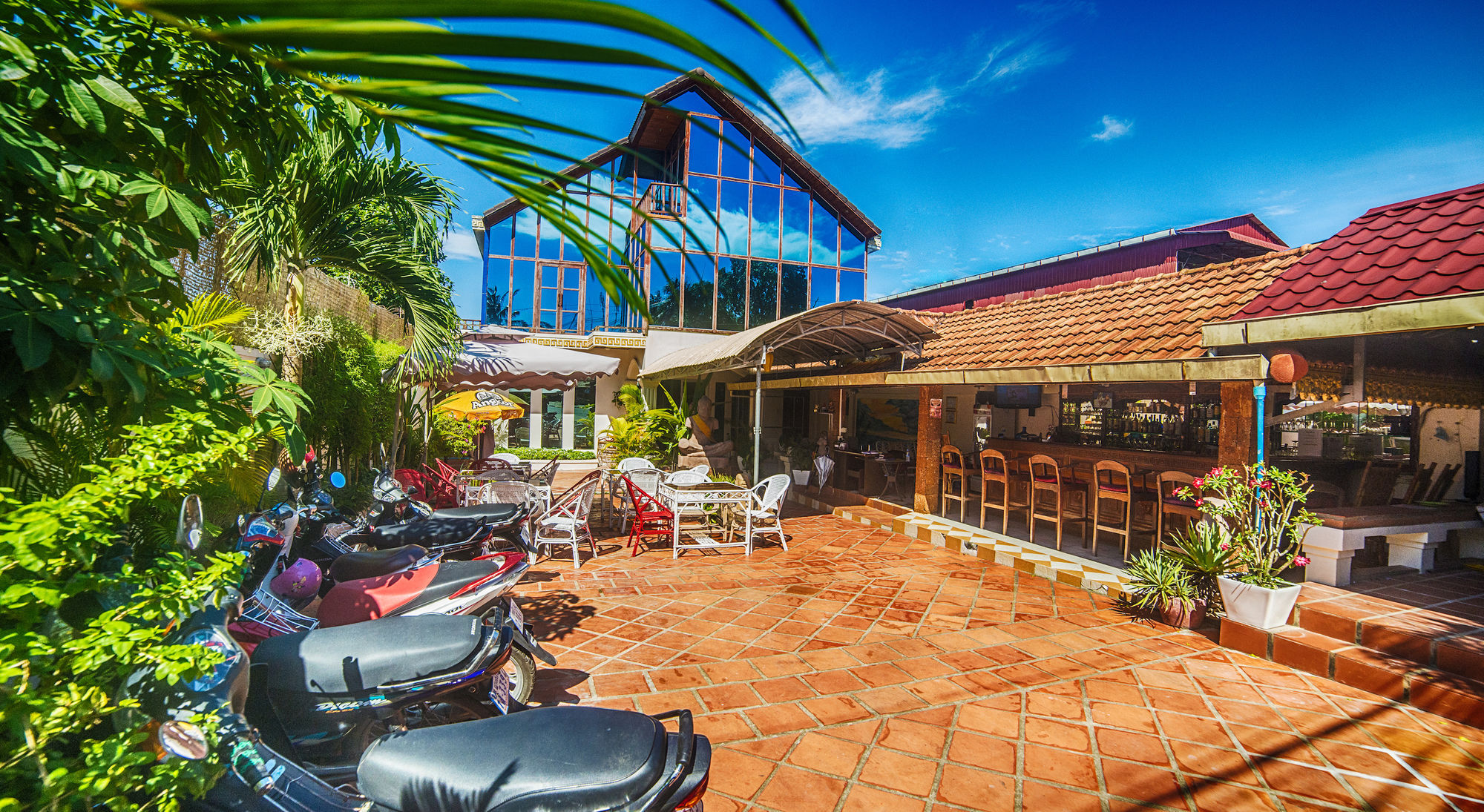Divers Hotel Sihanoukville Esterno foto