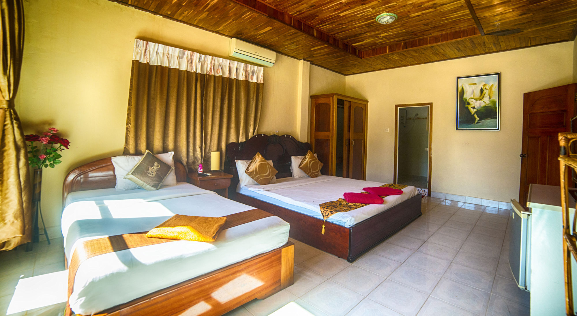 Divers Hotel Sihanoukville Esterno foto
