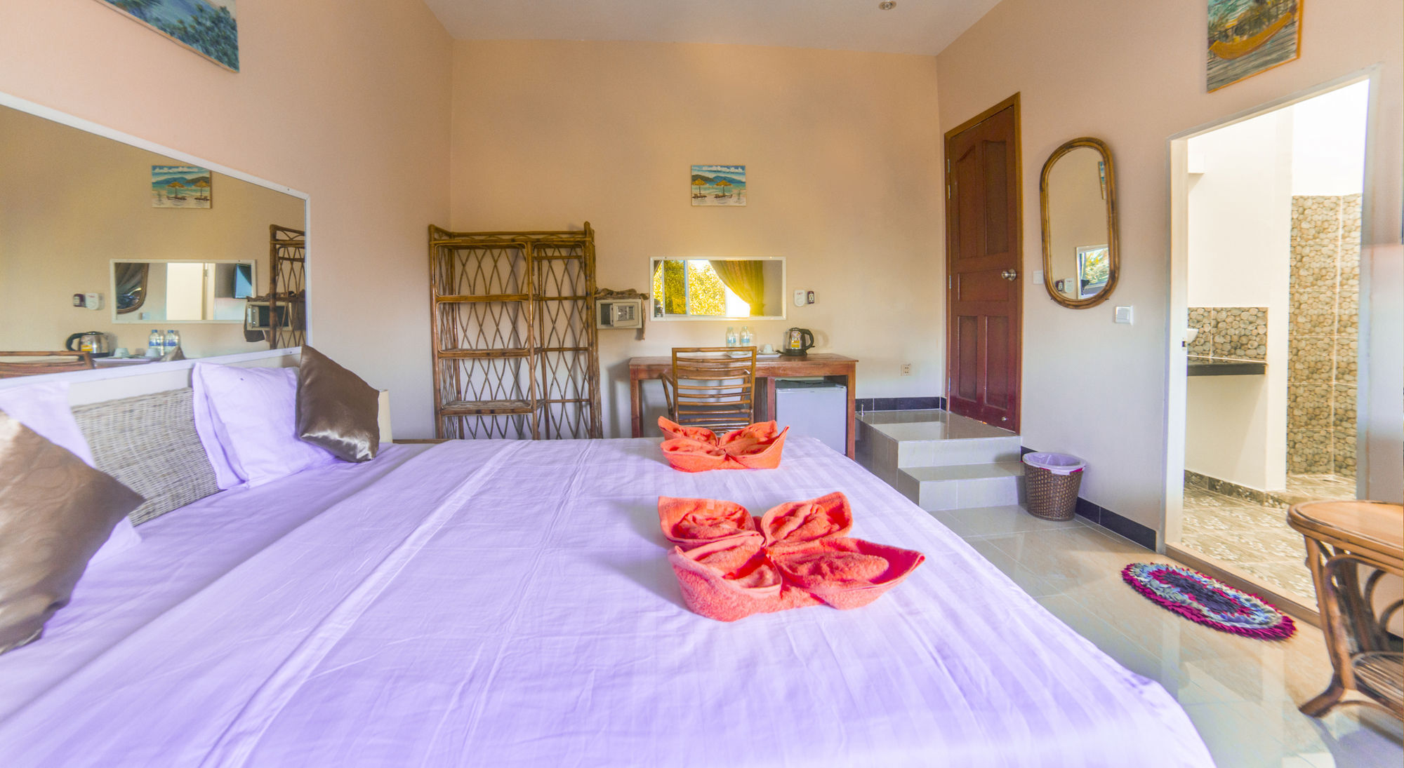 Divers Hotel Sihanoukville Esterno foto